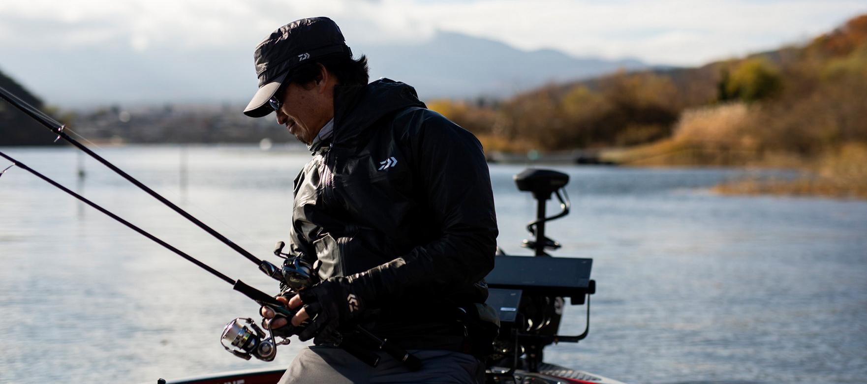 路亚新手用水滴还是纺车轮,路亚新人避坑指南鱼竿应该怎么选