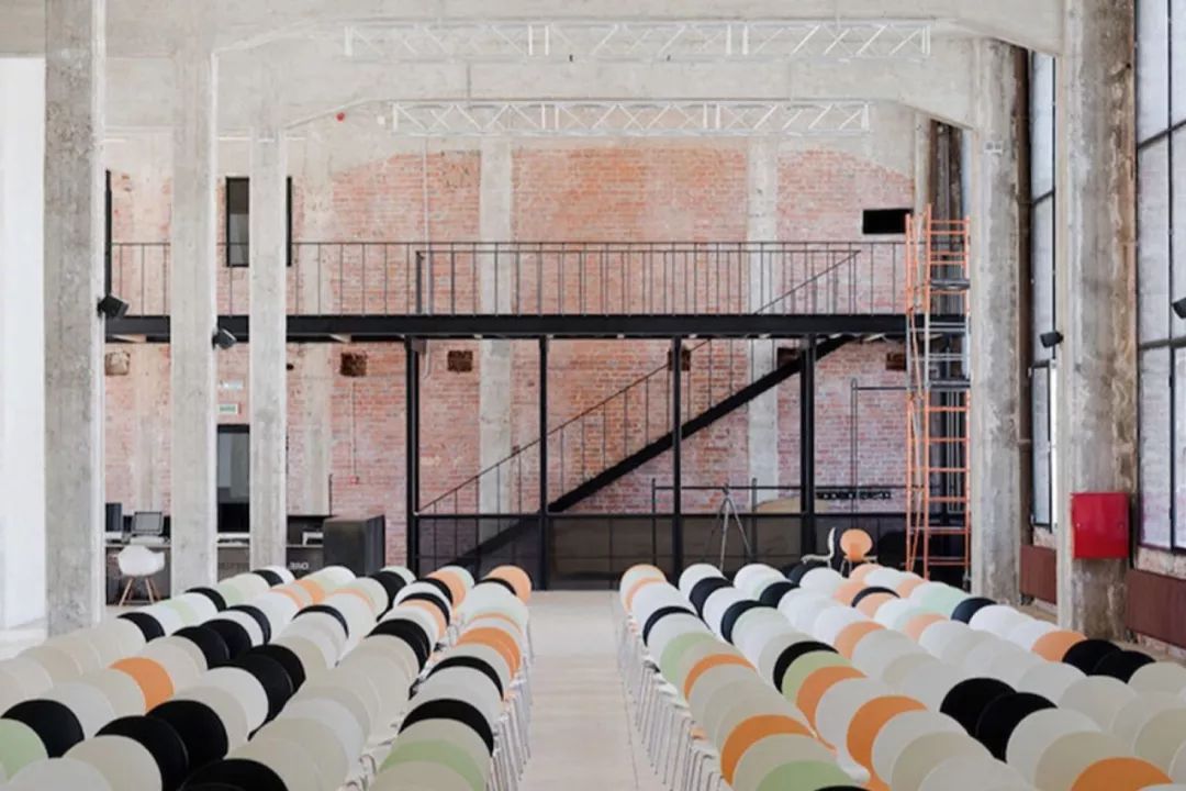 6个人办公室设计,创意办公室午休