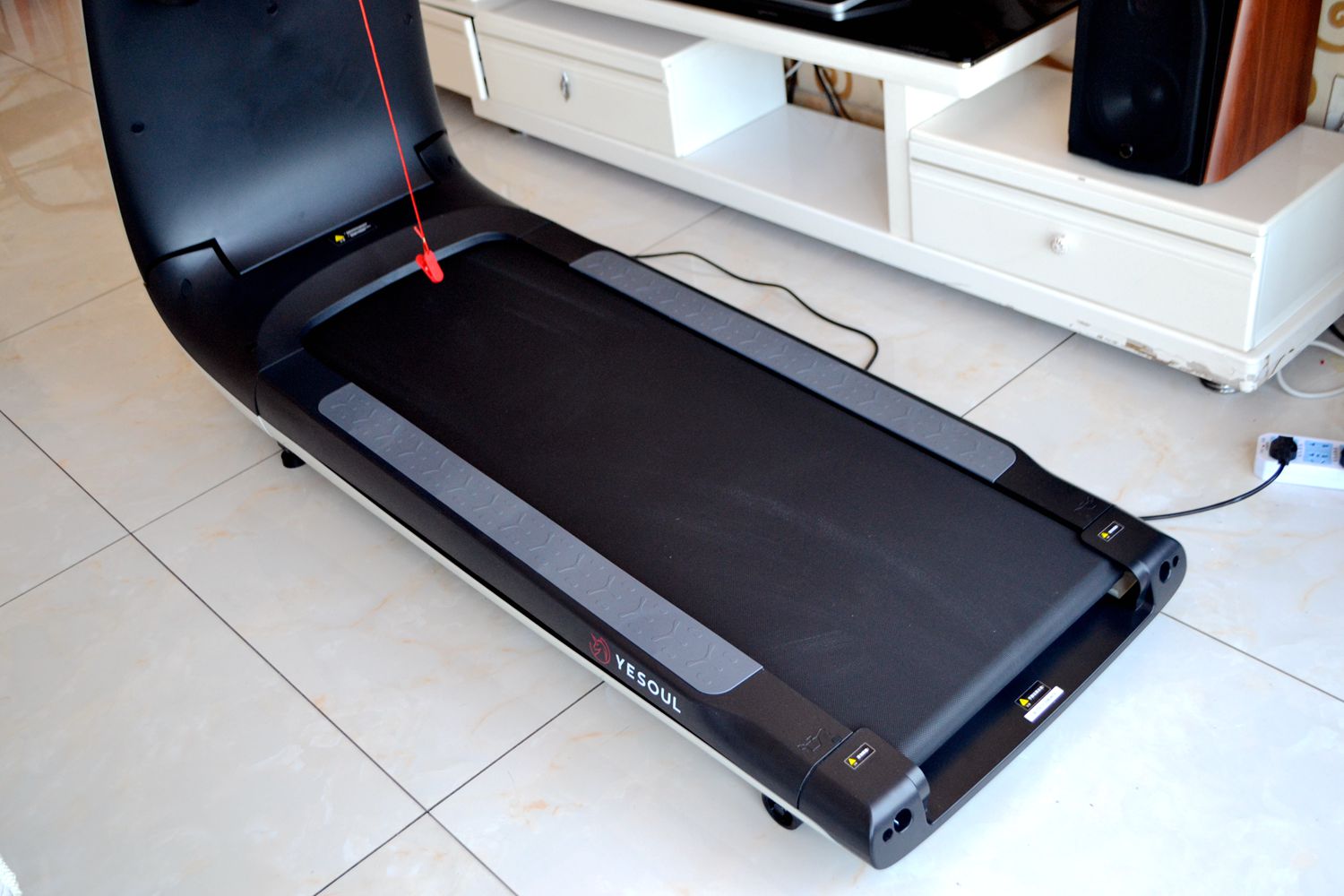 野小兽p30智能跑步机测评,野小兽p30跑步机开箱视频