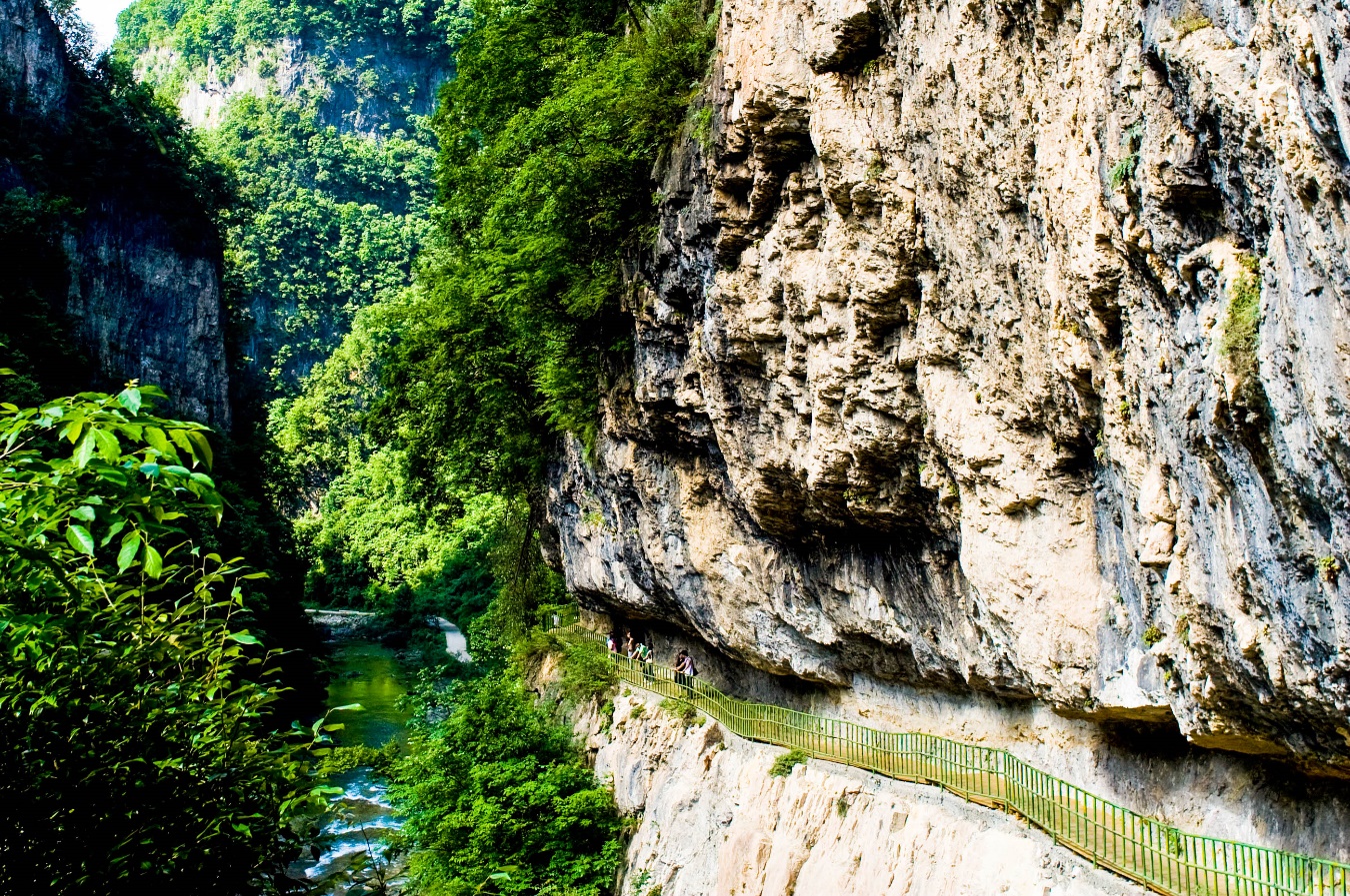 巴中光雾山红叶的最佳时间,红叶谷打卡地