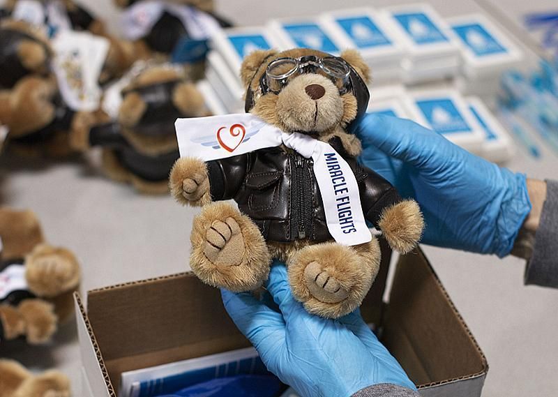 飞机上用的什么品牌的净水器,飞机上的净水器