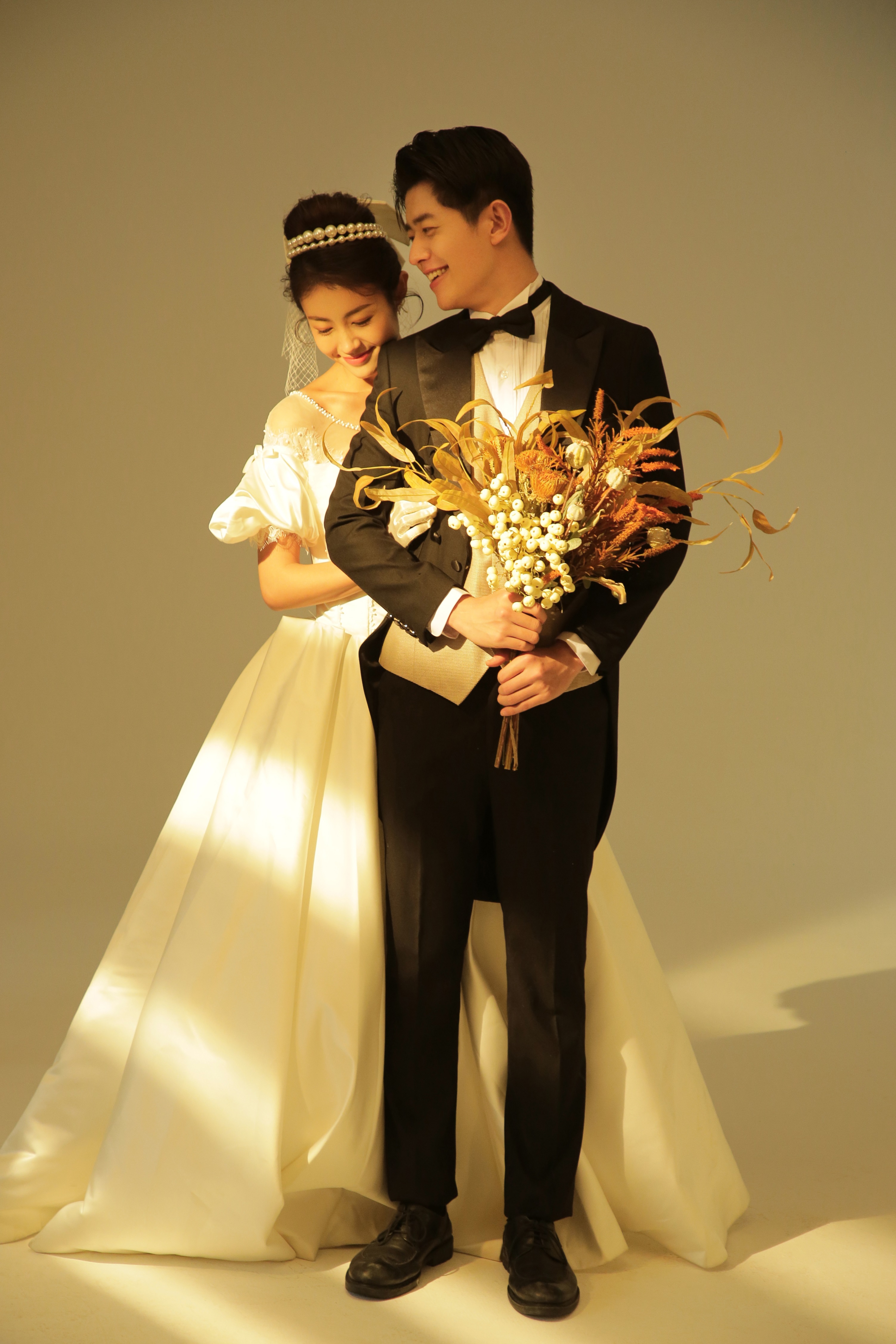 拍室内婚纱照注意事项及准备什么,婚纱照选照片避雷指南