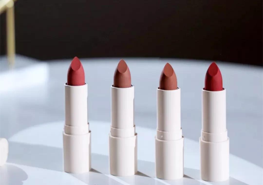 火爆小红书的调色师来柳巷贵都啦！超大牌小样超全美妆等你来打卡