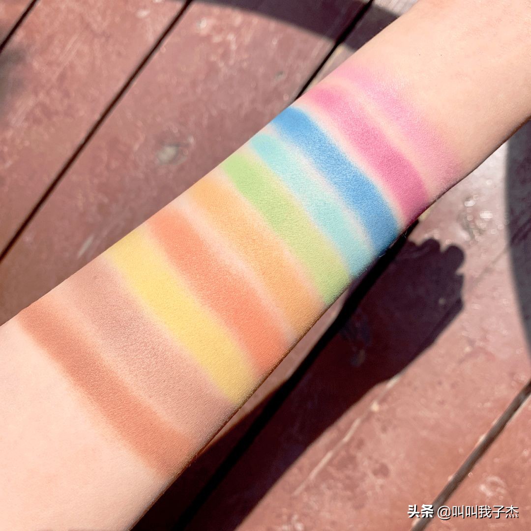 眼影盘一盘多用推荐平价国货,不用代购的平价商品