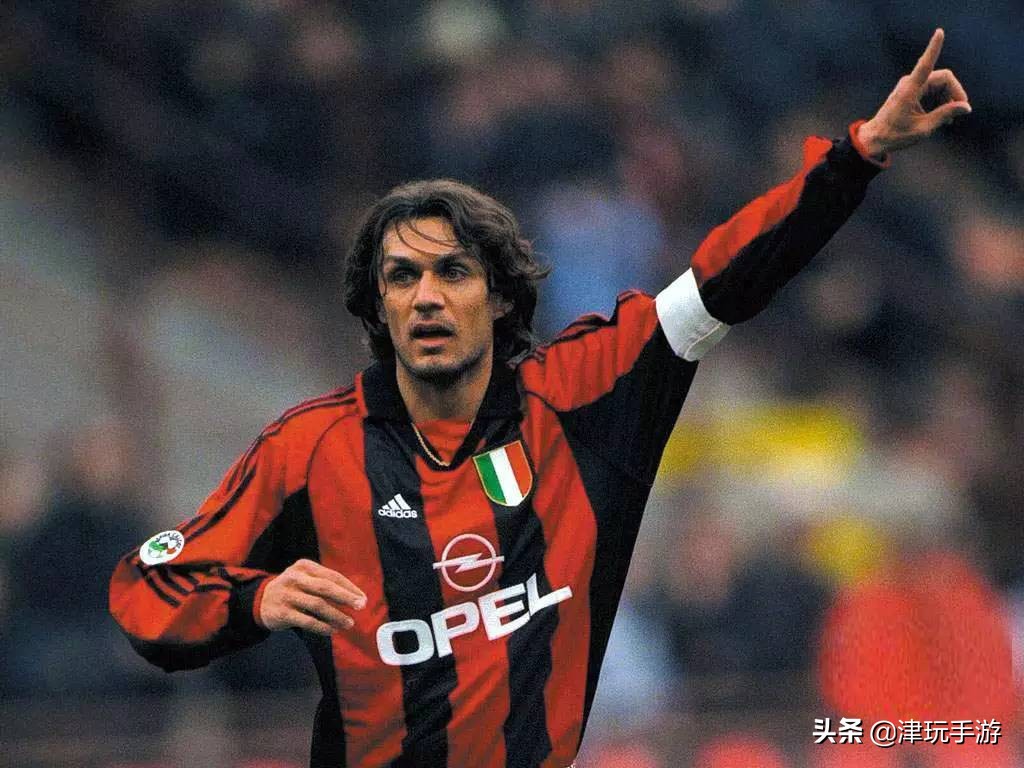 意大利后卫马尔蒂尼同时代阵容,马尔蒂尼庆祝意大利夺冠