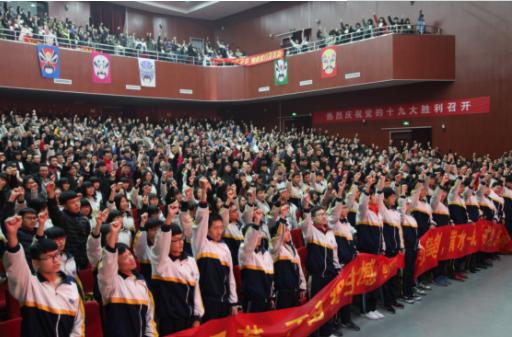 软件行业女生学什么专业好,软件工程女生就业情况