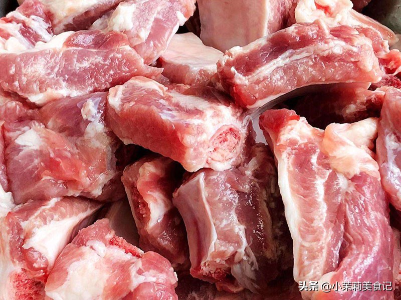 买排骨最好是不要买肉,排骨肉少好还是多肉好