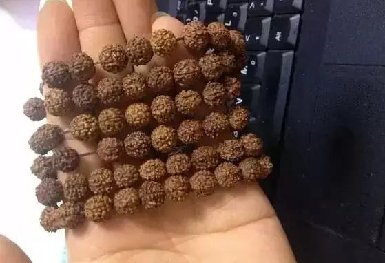 新手不容易踩坑的文玩,最值得入坑的文玩