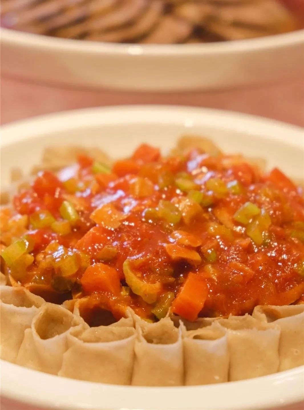 徐州第一高楼里排队不止哥老官！前5家店你可能都没吃过...