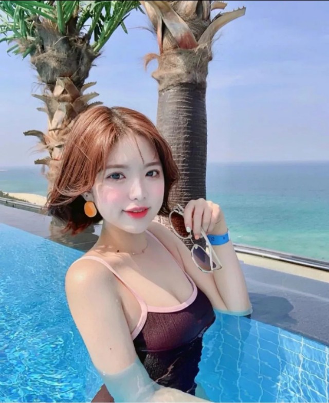 适合微胖女生的短发发型多种多样,适合微胖女生的短发发型