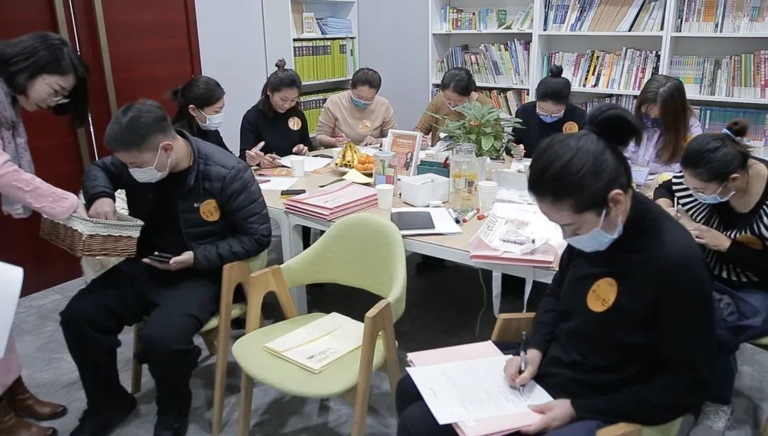 线下沙龙免费还是收费,线下沙龙有哪些