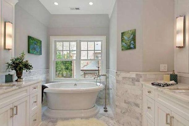 马桶周围空间怎么布置,马桶很脏怎么搞卫生