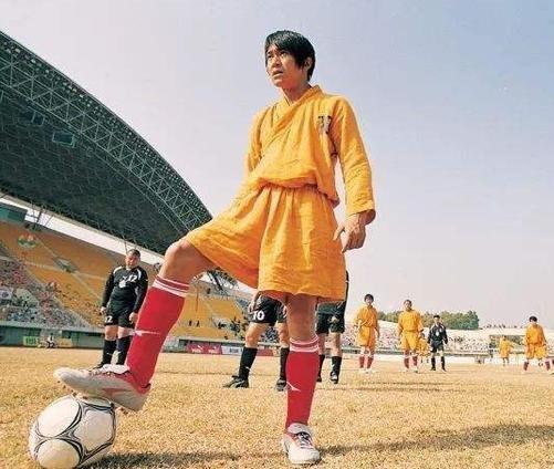 少林足球破鞋见证星爷的奋斗,少林足球观众是请来的吗