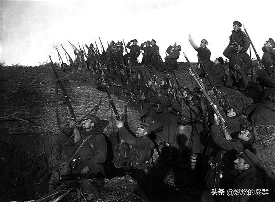 *雷手***飞机打**你信吗？来看看美、德、日本是怎么*飞机打**的吧