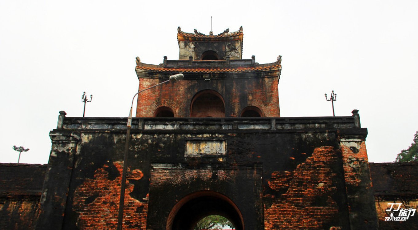 波澜不惊可以形容水面吗,描述海上邮轮的感觉