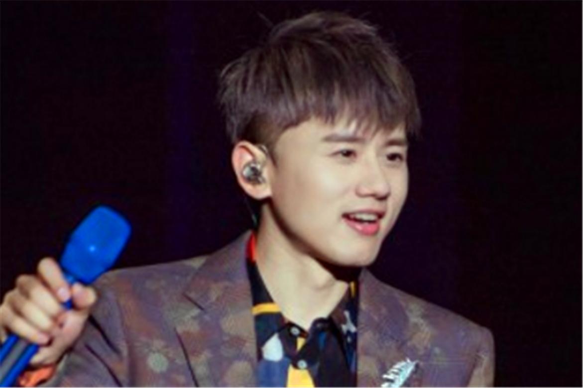 张杰朱亚文综艺节目真心英雄,张杰说四川话与朱亚文