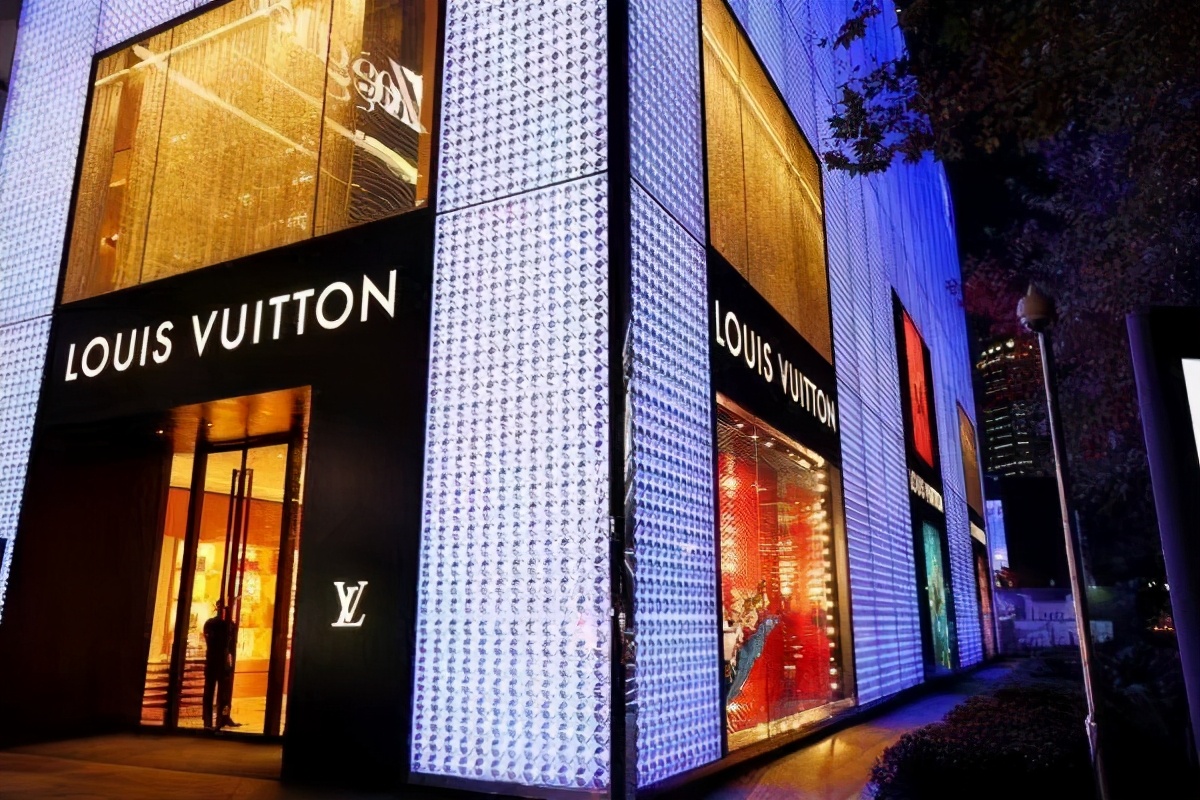 世界首富易主lvmh老板登顶,世界首富收购lv