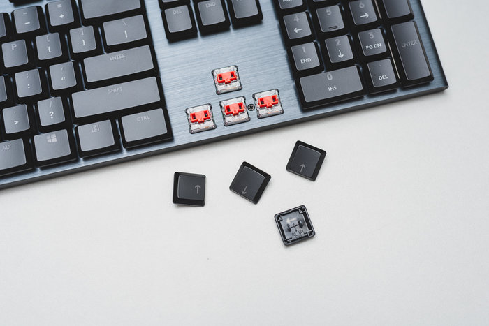 罗技键盘g913和g913tkl区别,无线键盘罗技g613