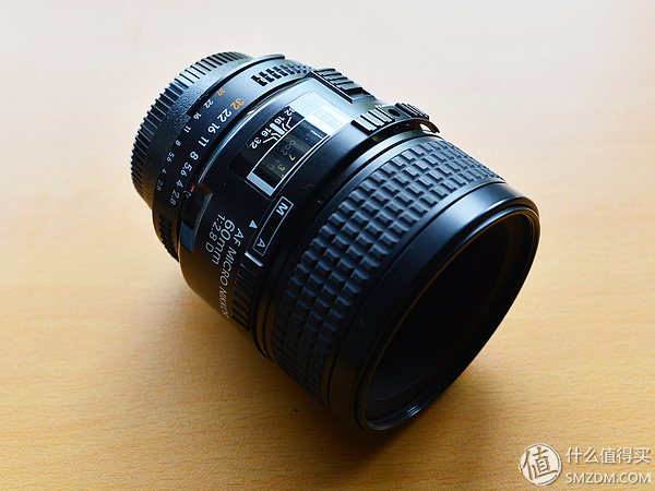 专业摄影师必备的定焦镜头,只选一只人像定焦镜头推荐