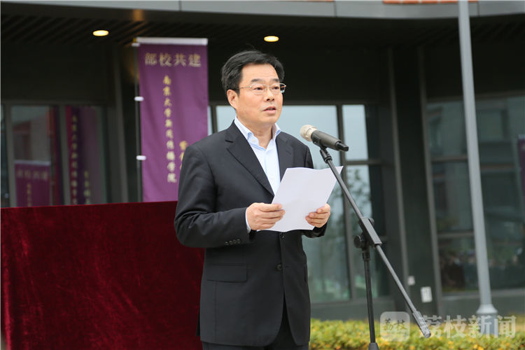 1万平米汇聚高水平新闻人才!这座大楼在今天正式移交启用