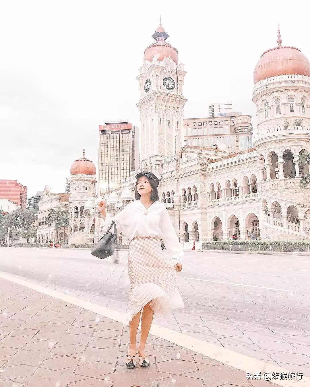 胡静豪门的生活,胡静的现实生活