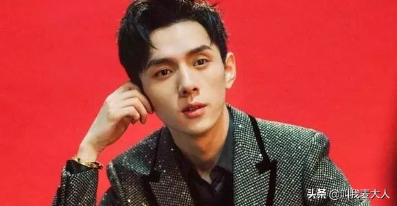 负债2.5亿交往5个男友，她让两位亿万富翁丈夫破产，拜金指数10​