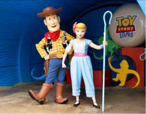 香港迪士尼2大2小亲子套票一票通,香港迪士尼2日门票送20元商品券