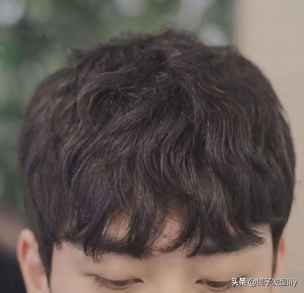 男士烫发图片纹理烫2020,今年发型最流行的男士烫发