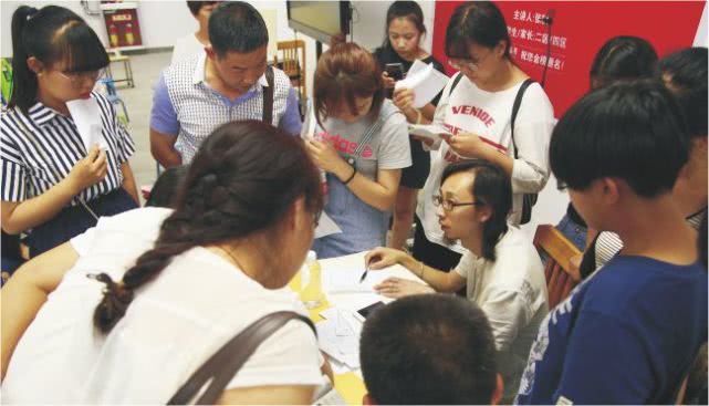 西安丹青易考美术学校联系方式,西安丹青文化课培训学校