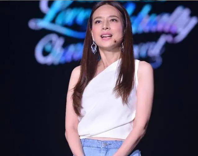 伍伦盼泰国女足,泰国足协女主席伍伦盼