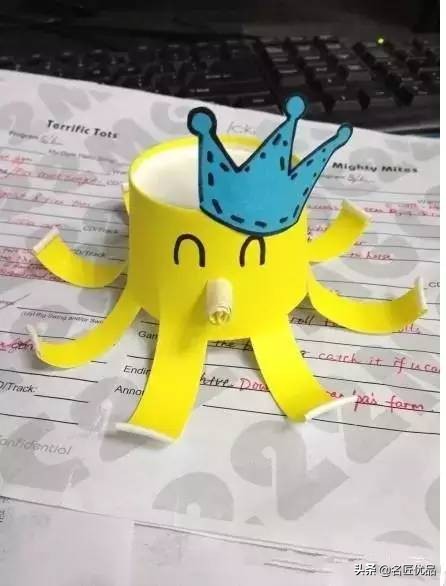 用两个纸杯手工制作纸杯娃娃,纸杯手工制作大全幼儿园手工