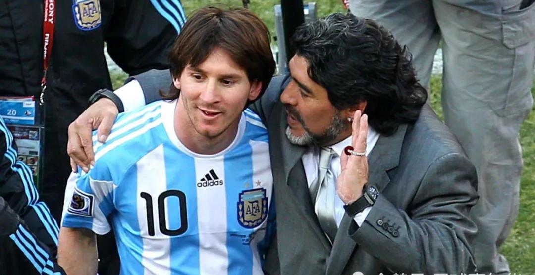 马拉多纳效力于意大利哪支俱乐部,阿根廷布宜诺斯艾利斯马拉多纳