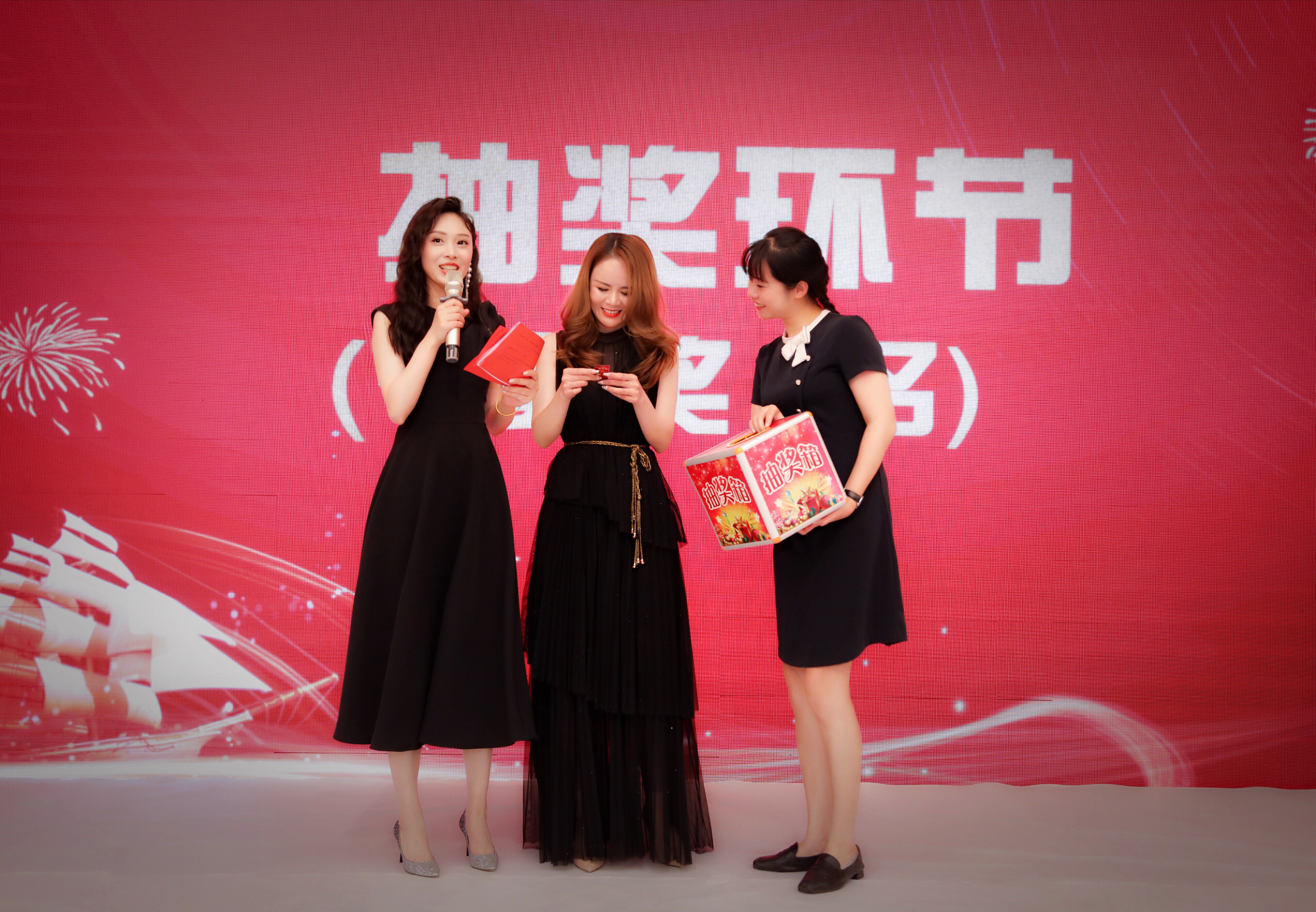 打造智慧妈妈开启幸福人生！悦贝佳母婴护理中心举行一周年庆典仪式