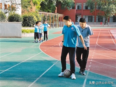 体验老师的一天,特教老师折翼