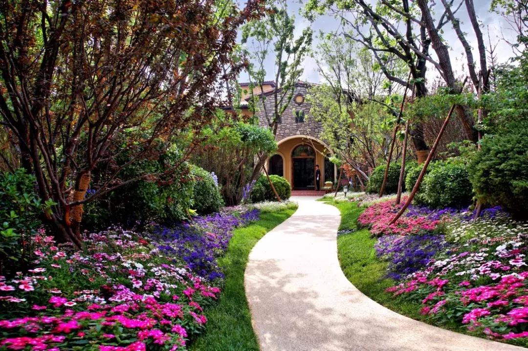 镜湖楼盘热销前五名,8月销冠