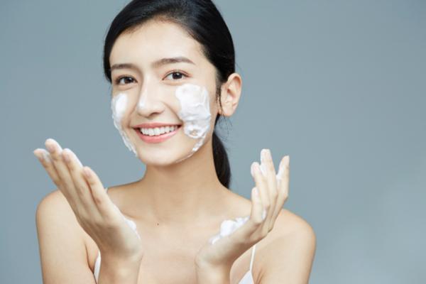 保湿洁面洗面奶避坑,洗面奶不控油洁面推荐