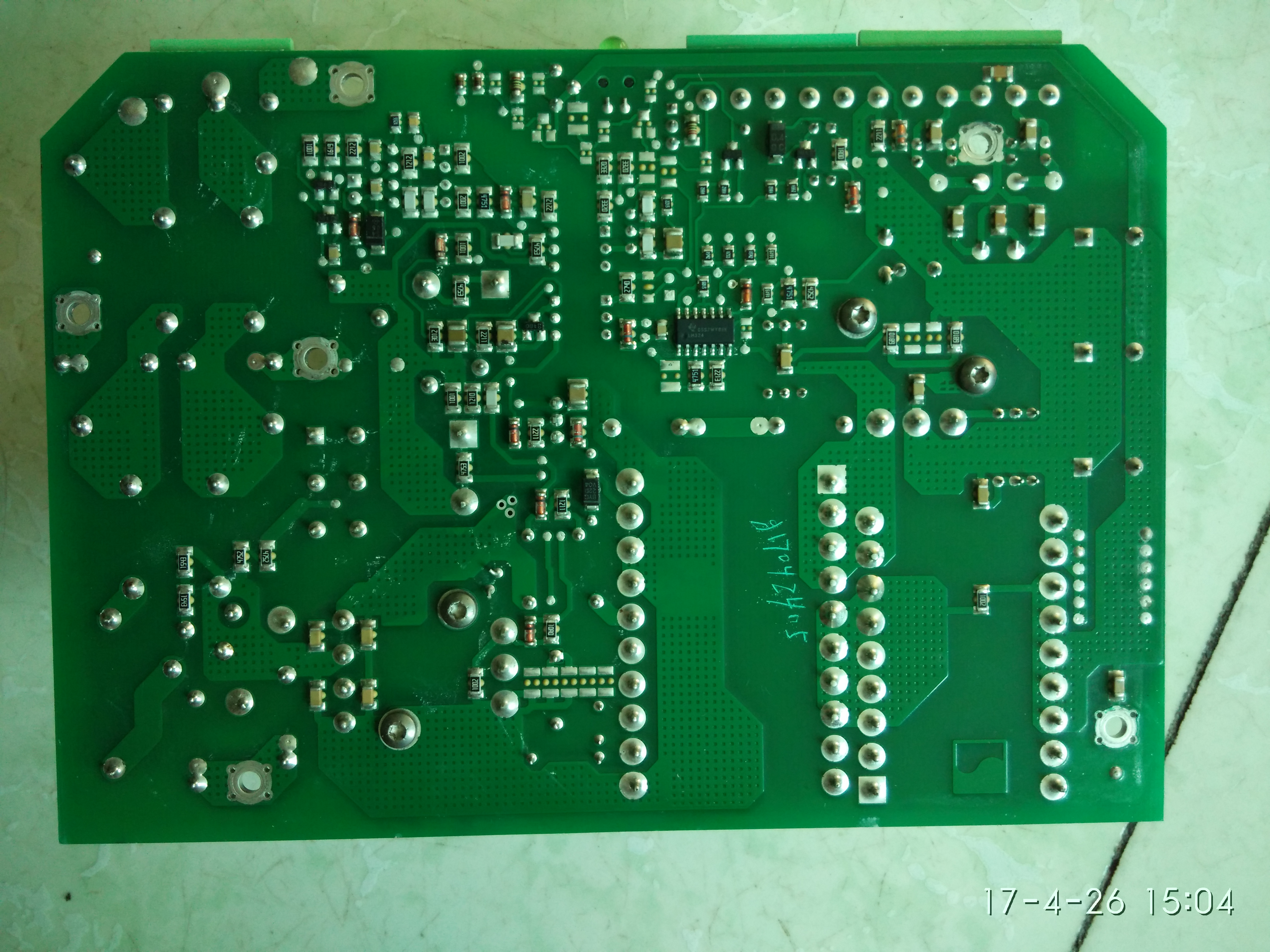 ACD5423-24VDC-10A电源盒维修一例