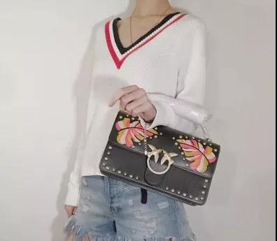 意大利pinko包多少钱,pinko包包经典款推荐哪款