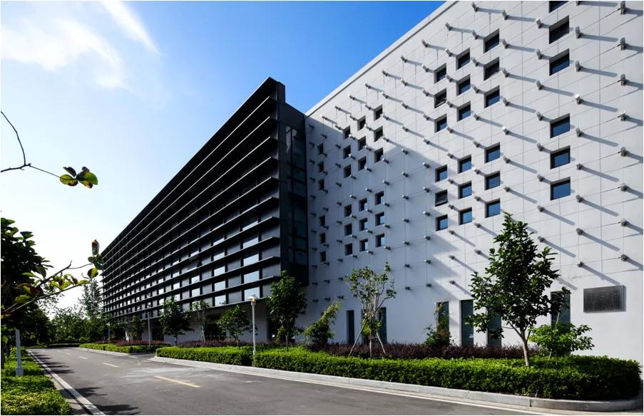 引领现代医院设计理念——台州恩泽医疗中心：会呼吸的医院