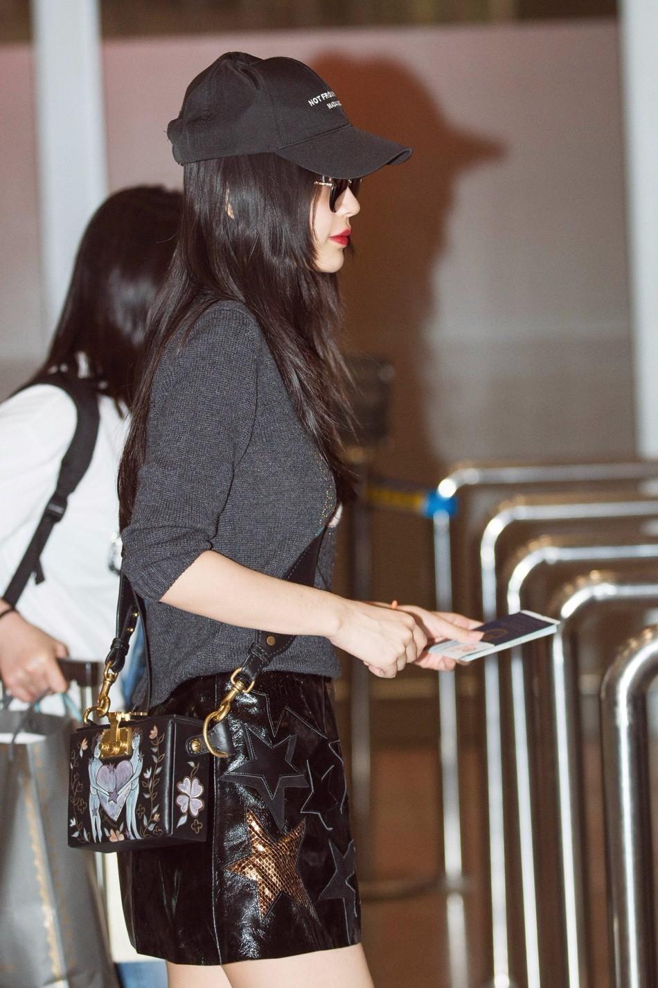 杨颖同款dior包尺寸,angelababy有哪些迪奥的包包