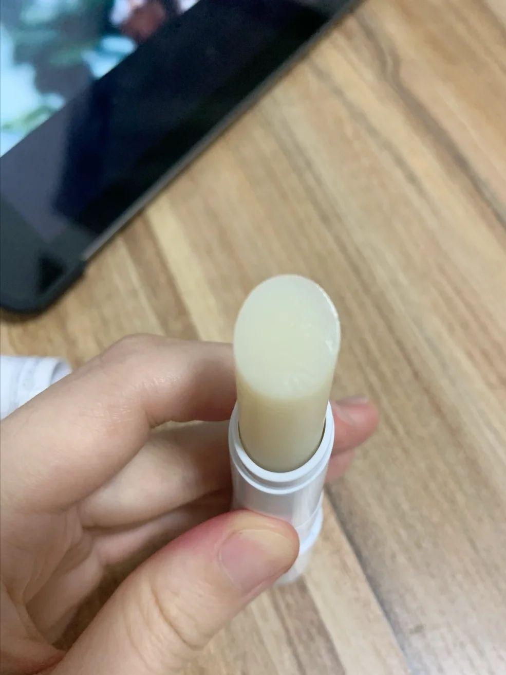 秋冬季唇干起皮的最佳润唇膏,秋天嘴唇干裂推荐的润唇膏