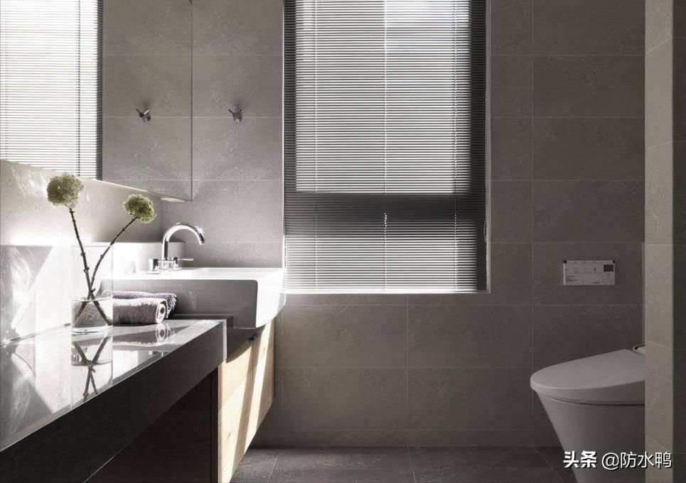 卫生间管道漏水有什么补救方法,商品房卫生间管道漏水该谁负责