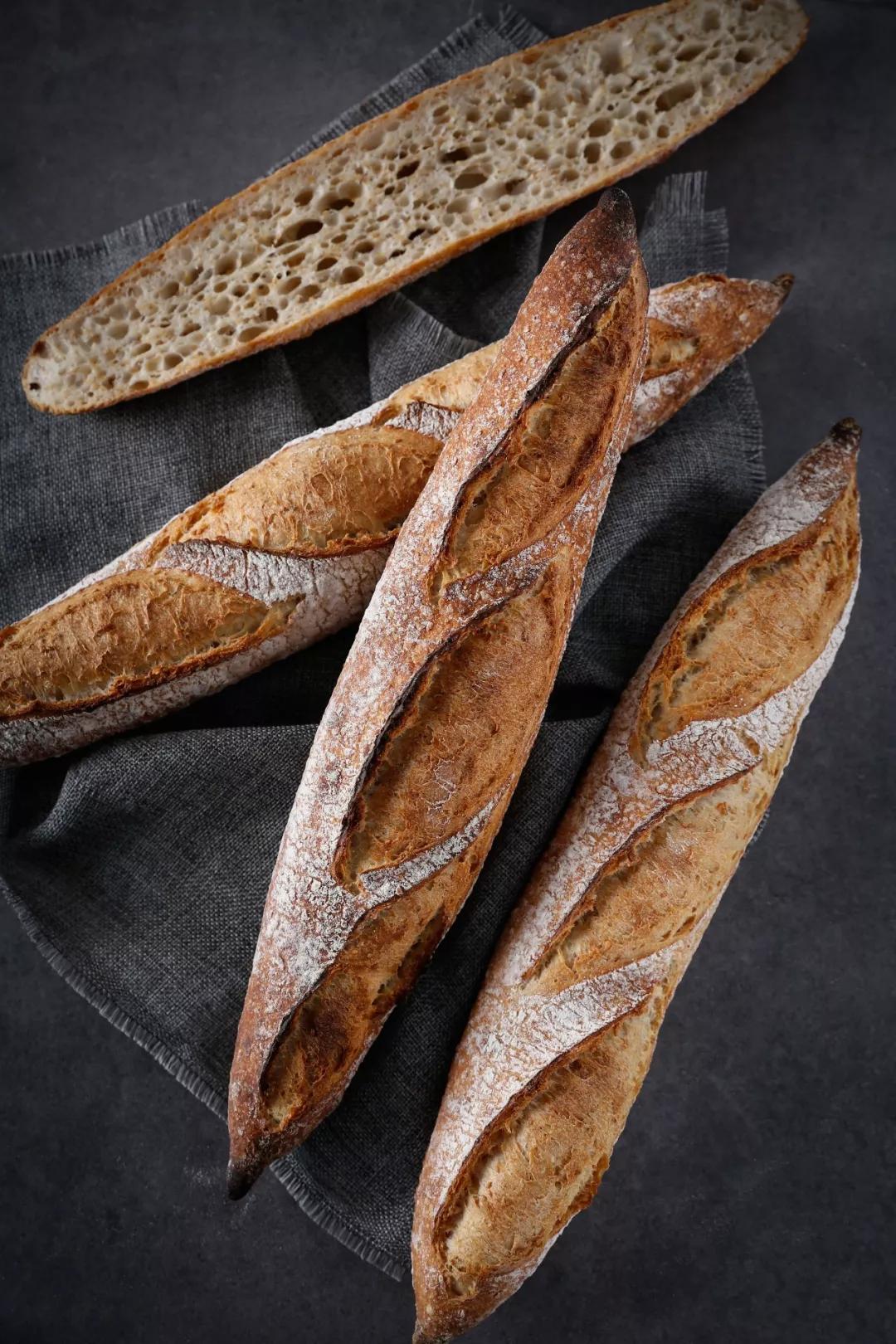 自己做的面包吃不完怎么保存,在家烤好的面包怎么保存才软