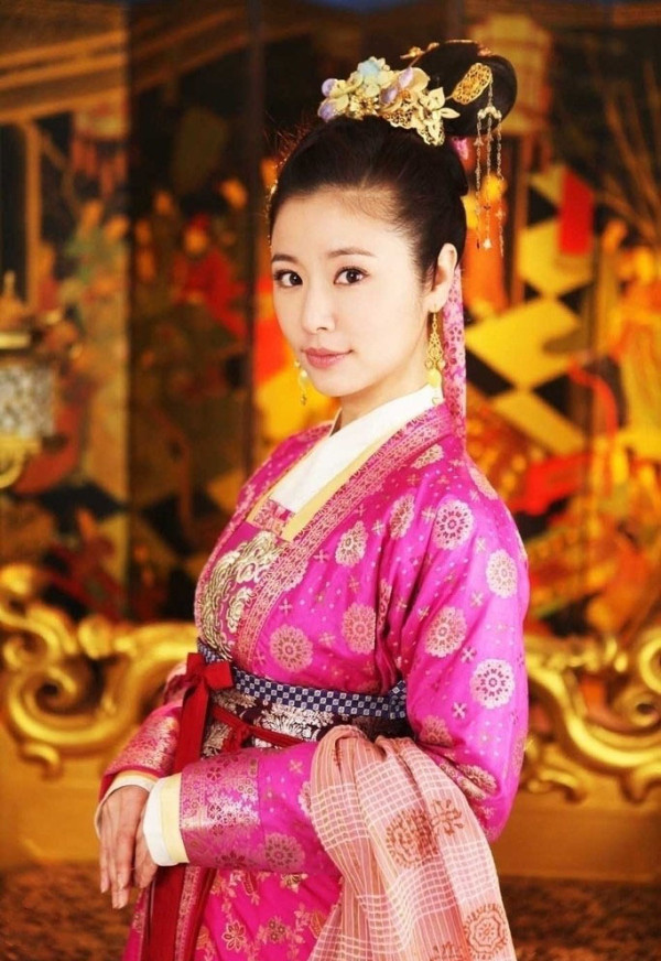 唐玄宗的宠妃环肥大胜梅瘦