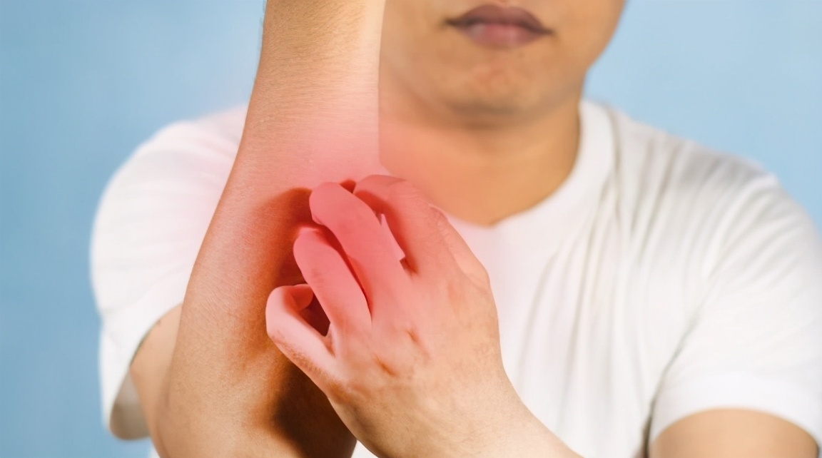 鱼身上哪里不宜吃鱼,鱼身上的什么部位不能碰