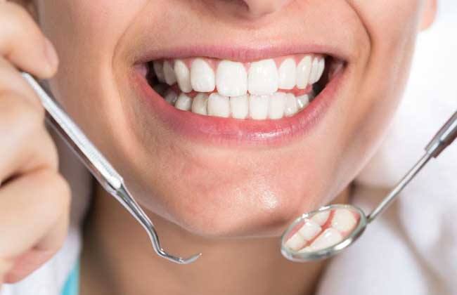 牙齿松动是什么原因,牙齿松动的原因不痒不痛小孩