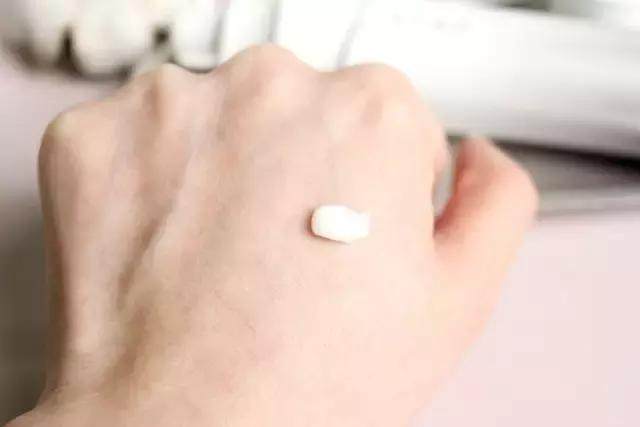 10年护肤心得，自用8款精华/肌底液深度测评，每款各有千秋附价格