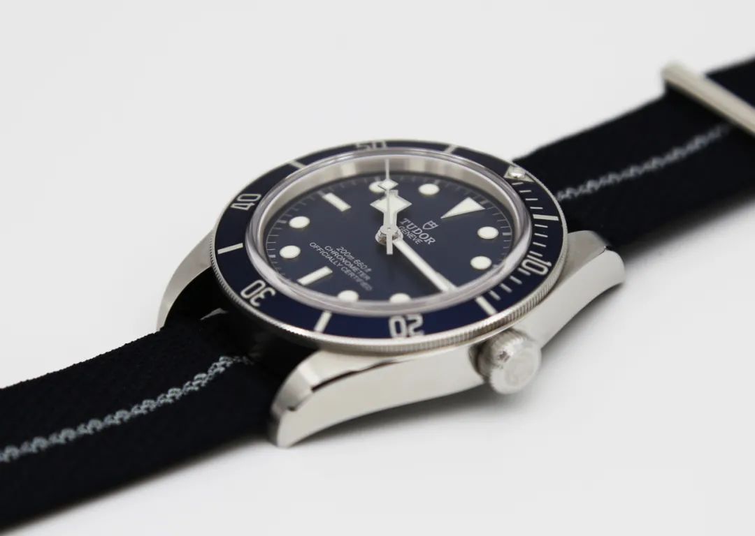 帝舵sub蓝水鬼,2万预算买帝舵哪款表