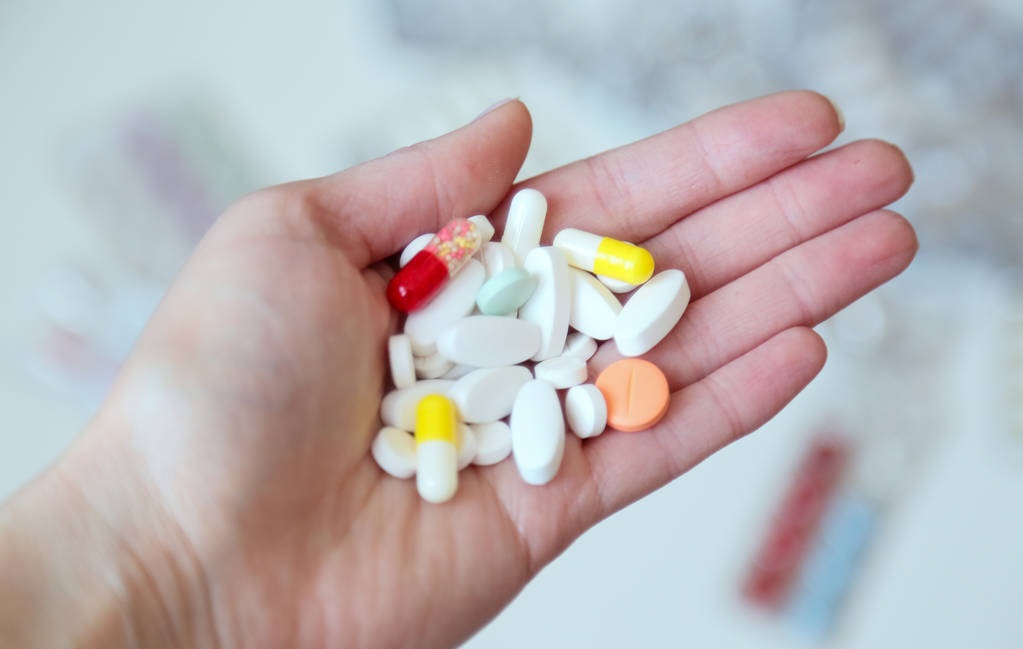 冠心病的联合用药方案有哪些,治疗冠心病的药哪种比较好