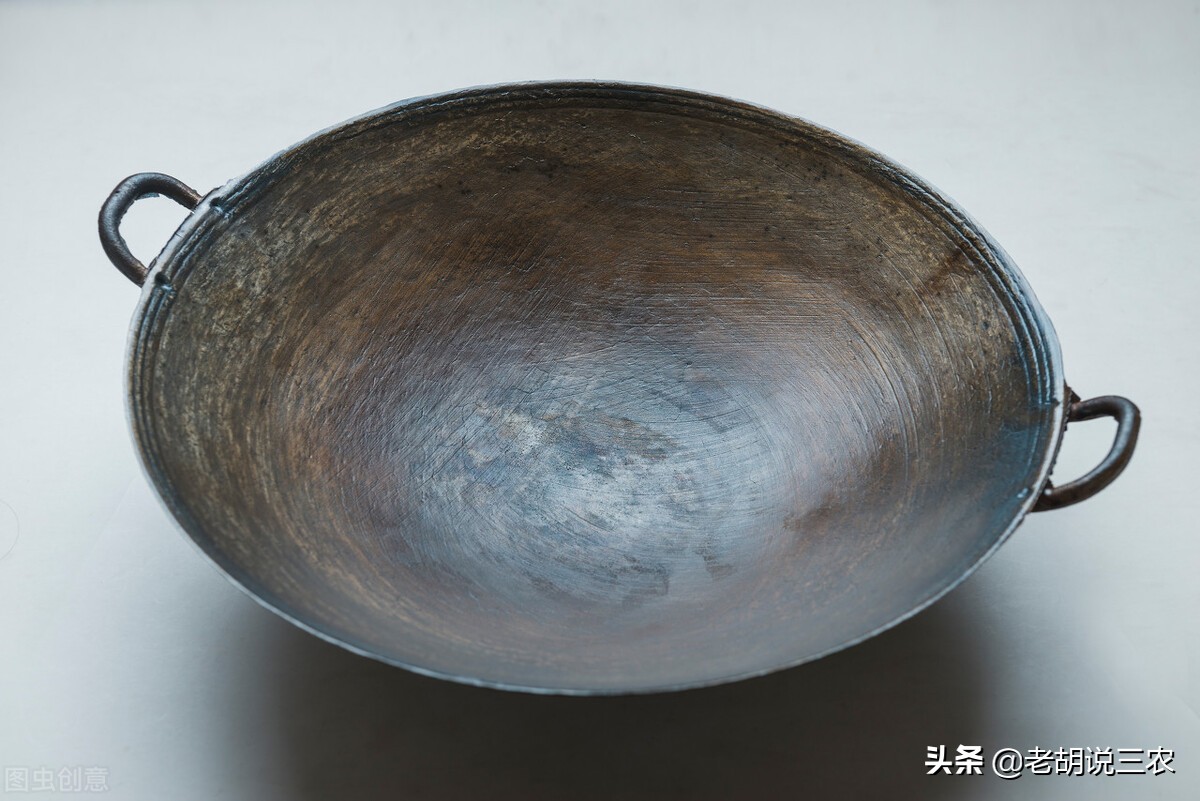 容易生锈的铁锅好还是不生锈的好,有涂层铁锅生锈怎样处理永不生锈